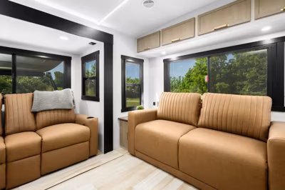 2026 Forest River Hemisphere Travel Trailers 308RL 5