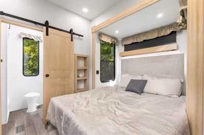 2026 Forest River Sandpiper Fifth Wheels 3710HBFB 28