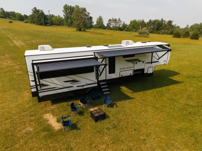 2026 Forest River Sierra Fifth Wheels 3900HBLR - Image 16