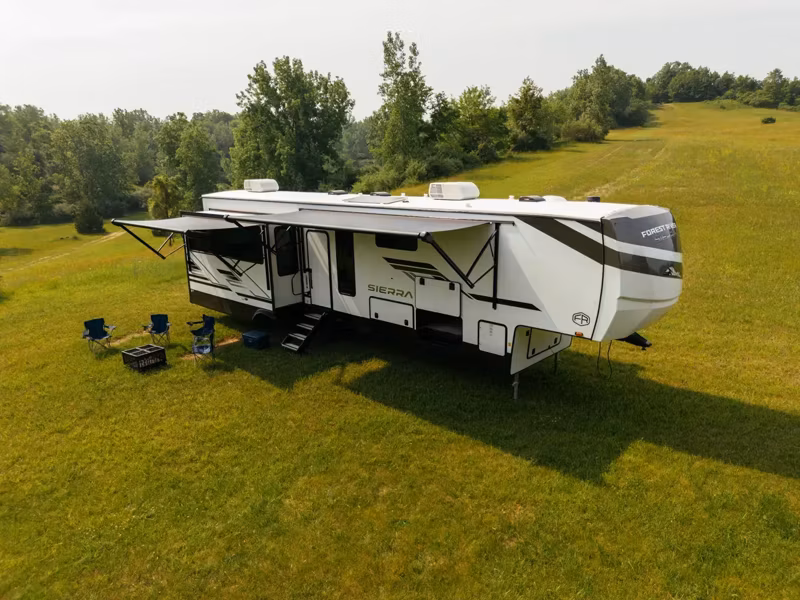 2026 Forest River Sierra Fifth Wheels 3900HBLR - Image 17