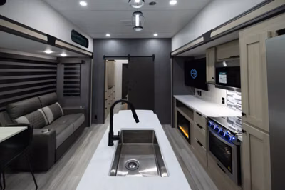 2026 Forest River Wildcat Fifth Wheels 402BEDS 3