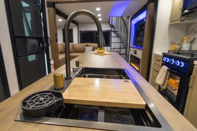 2026 Forest River Hemisphere Fifth Wheels ROOST43 6